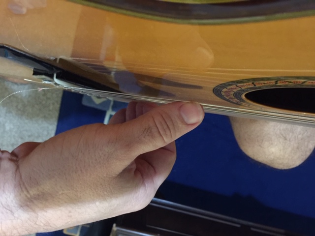 Correct Thumb Position - Classical Guitar Correct Thumb Position - Classical Guitar
