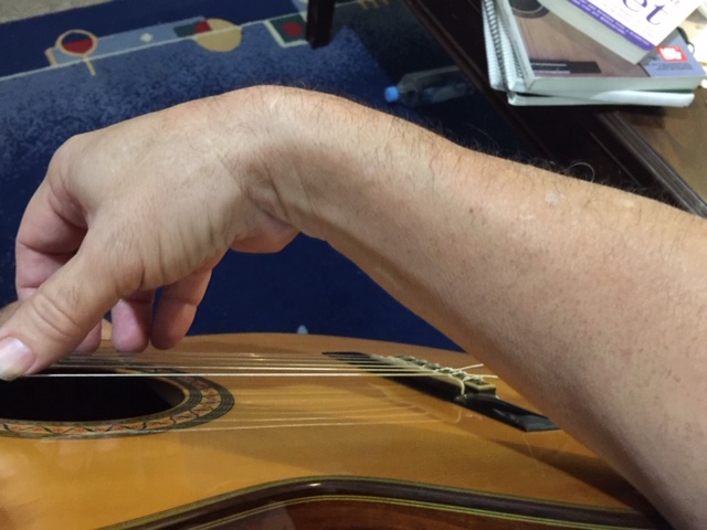 Have an arch in your forearm Have an arch in your forearm